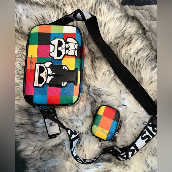 Karl Lagerfeld Handbags - NWT- Karl Lagerfeld - Paris Maybelle Crossbody With Pouch